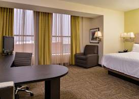 Candlewood Suites TERRE HAUTE by IHG 4