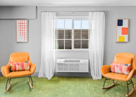 Spark by Hilton Modesto 3