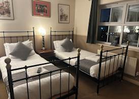 Arden House NEC Birmingham & Airport 5