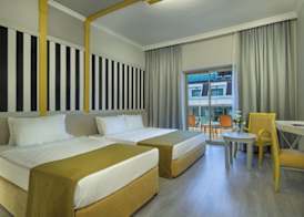 Grand Ring Hotel 2