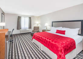 Ramada by Wyndham Springfield North 3