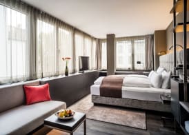 SAKS Urban Design Hotel Frankfurt 4