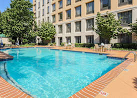 DoubleTree by Hilton Atlanta Airport 5