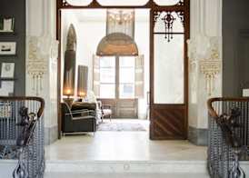 L'Avenida Adults Only 2