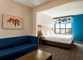 Holiday Inn Express & Suites MOBILE WEST - I-10 by IHG 3