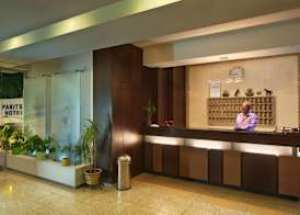 Paritsa Hotel 2