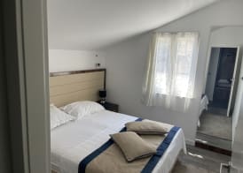 M House 3