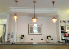 The Beverley Hotel London - Victoria 4