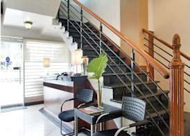 Townhouse OAK Metro Manila Near Osmena Highway PNR Pasay formerly Avitel Hotel 3