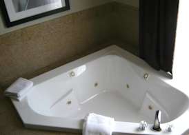 Holiday Inn Express & Suites YOUNGSTOWN (N. LIMA/BOARDMAN) by IHG 2