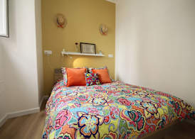 Alfama Right Point 3