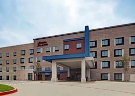 Hampton Inn & Suites Dallas - Farmers Branch 3