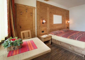 Hotel Champagne 4