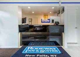 Rodeway Inn & Suites New Paltz - Hudson Valley 3
