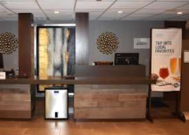 Four Points by Sheraton Chicago Westchester/Oak Brook 2