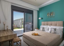 Chrisanthi Villas 4
