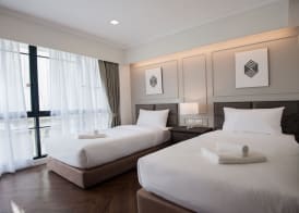 B2 Riverside Premier Hotel 5