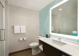 avid hotel KALAMAZOO EAST by IHG 4