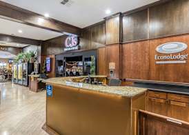 Econo Lodge Lake Elsinore Casino 4