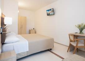 Hotel Albània 4