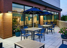 Hampton Inn Towson Downtown 5