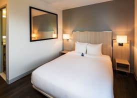 The Gatsby Hotel 5