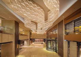 Howard Johnson Jinyi Hotel Chongqing 2