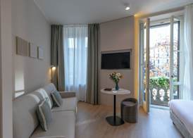 Aiello Hotels - Isola Design District 4