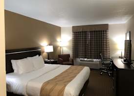 Quality Inn & Suites Sun Prairie Madison East 5