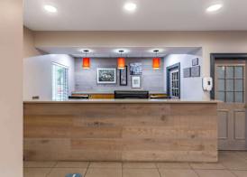 Country Inn & Suites by Radisson, Newport News South, VA 2