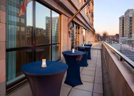 Courtyard by Marriott Washington Capitol Hill/Navy Yard 5