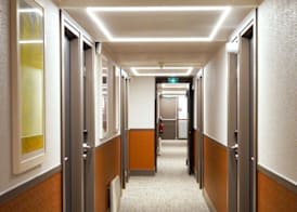 Best Western The Hotel Versailles 4