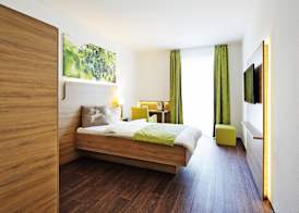 Green Deer Bavarian Hotel 5