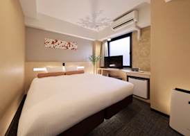 Shinsaibashi-Higashi Crystal Hotel 4