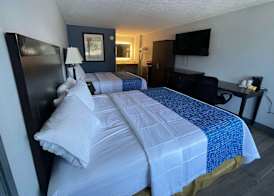 Travelodge by Wyndham Charles Town - Harpers Ferry 4