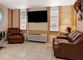 Knights Inn Greensburg 2