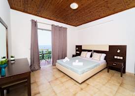 Mayo Rooms 5