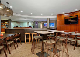 SpringHill Suites by Marriott Madera 3