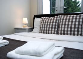Guest House London 4