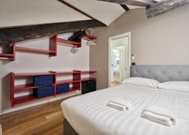 GuestHost - Stylish Apartment in the heart of Torino 3
