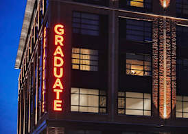 Graduate by Hilton Bloomington 4
