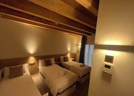 Hotel luna nueva 5