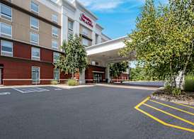 Hampton Inn & Suites Poughkeepsie 3