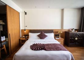 Ramada by Wyndham Diqing 5