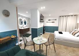 La Belle Endormie B&B French Guest house 4