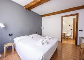 Emilia Studios 8 3