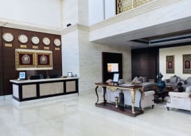 Seven Seas Hotel 3