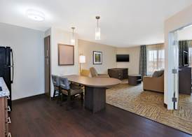 Candlewood Suites LOUISVILLE - NE DOWNTOWN AREA by IHG 4