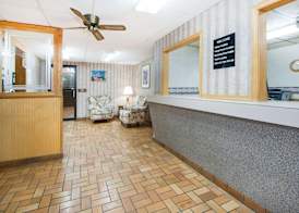 Super 8 by Wyndham Nevada 2
