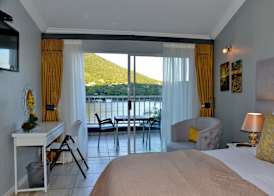 The Shore House 2
